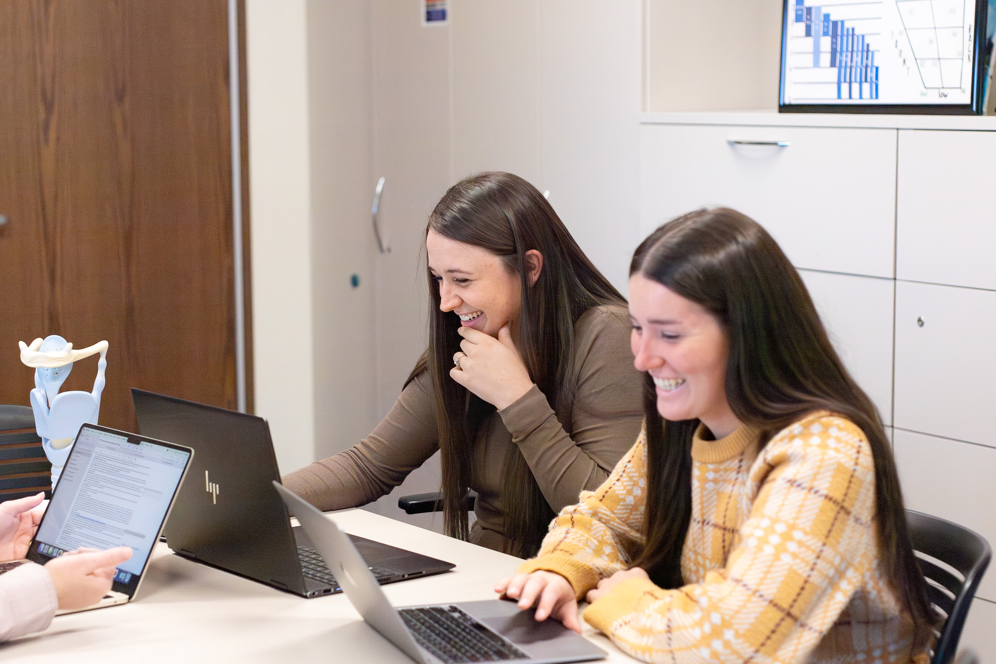 Students working together on computers