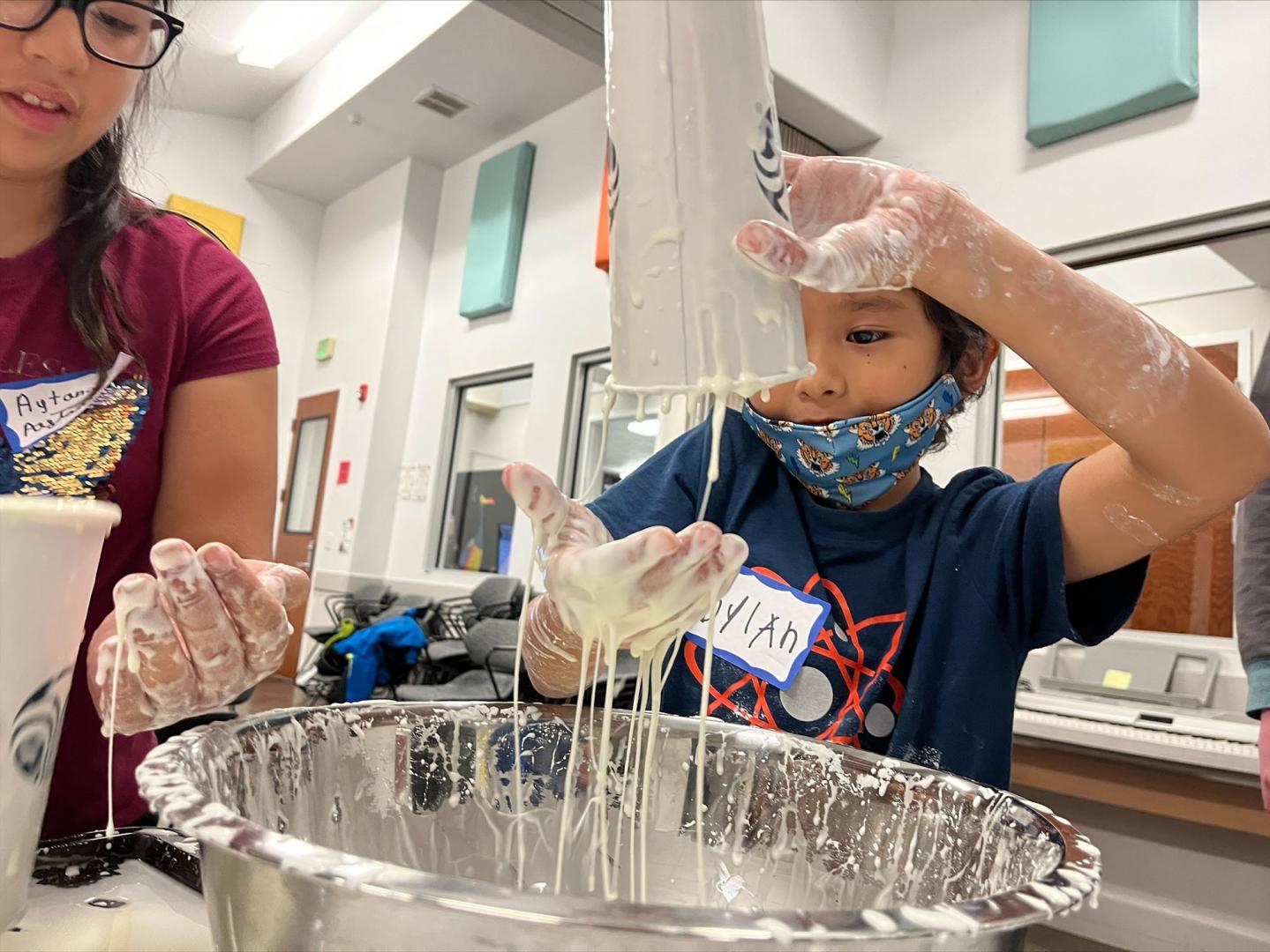 STEM Club Builds Science Learning for Children—and Their Teachers 