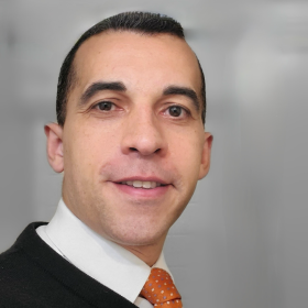 Adriano Carneiro